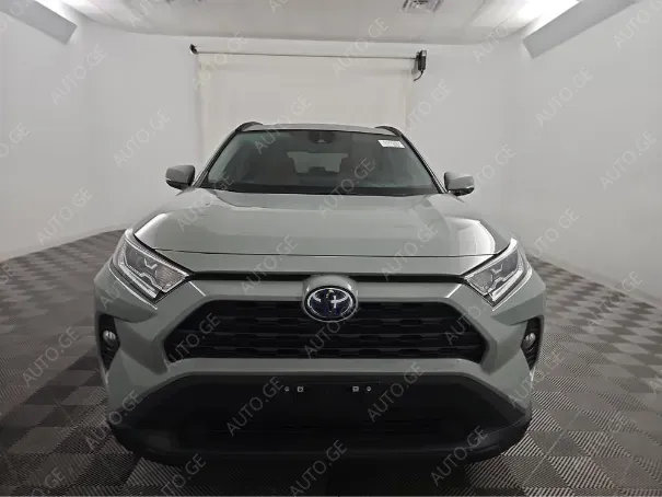 Toyota Rav4 2021 — photo 2