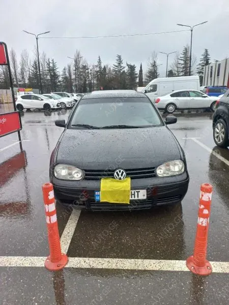 Volkswagen Golf 2002 — photo 2