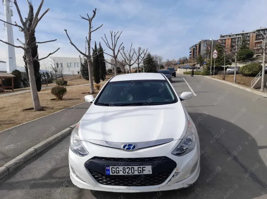 Hyundai Sonata 2012 — photo 2