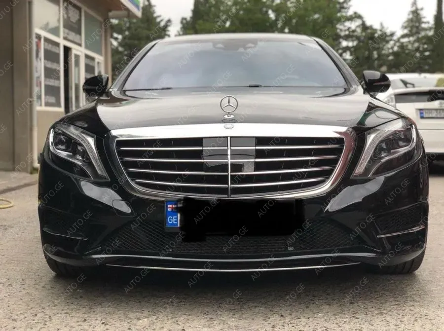 Mercedes-Benz S-550-Mercedes
