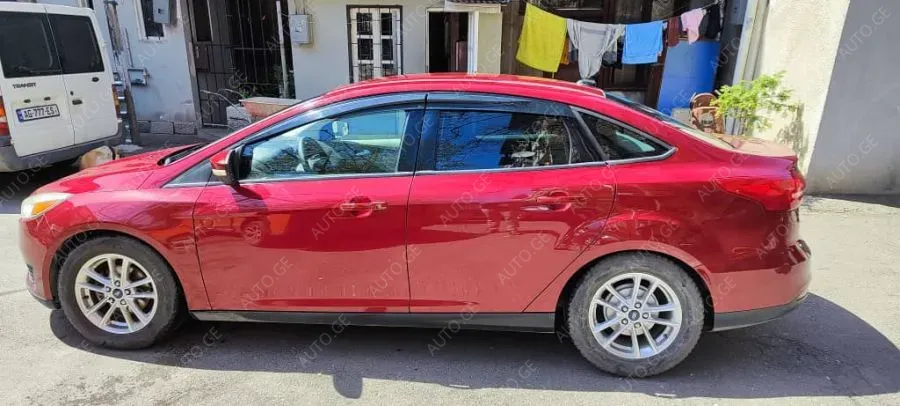 Ford Focus 2015 — photo 2