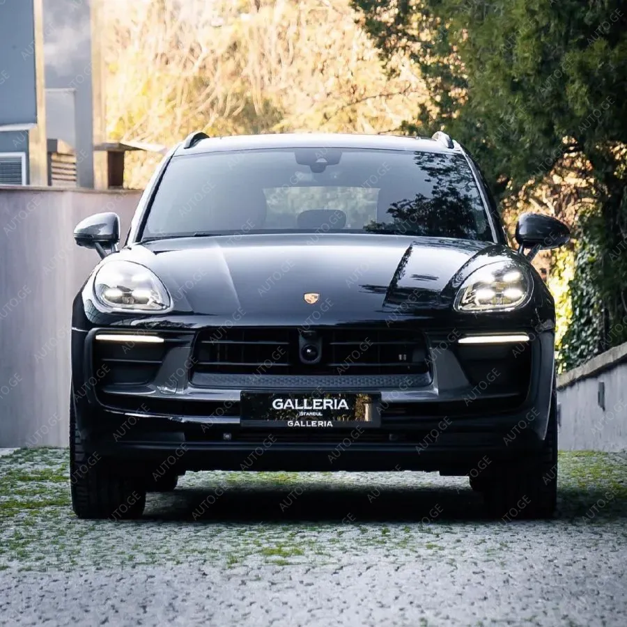 Porsche Macan 2024 — photo 2