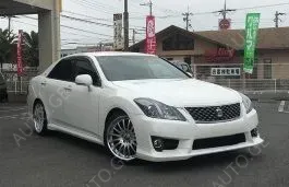 Toyota Crown 2012 — photo 2