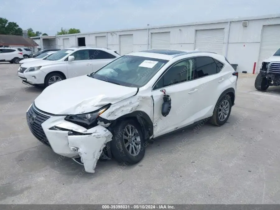 Lexus Nx-300L 2018 — photo 2