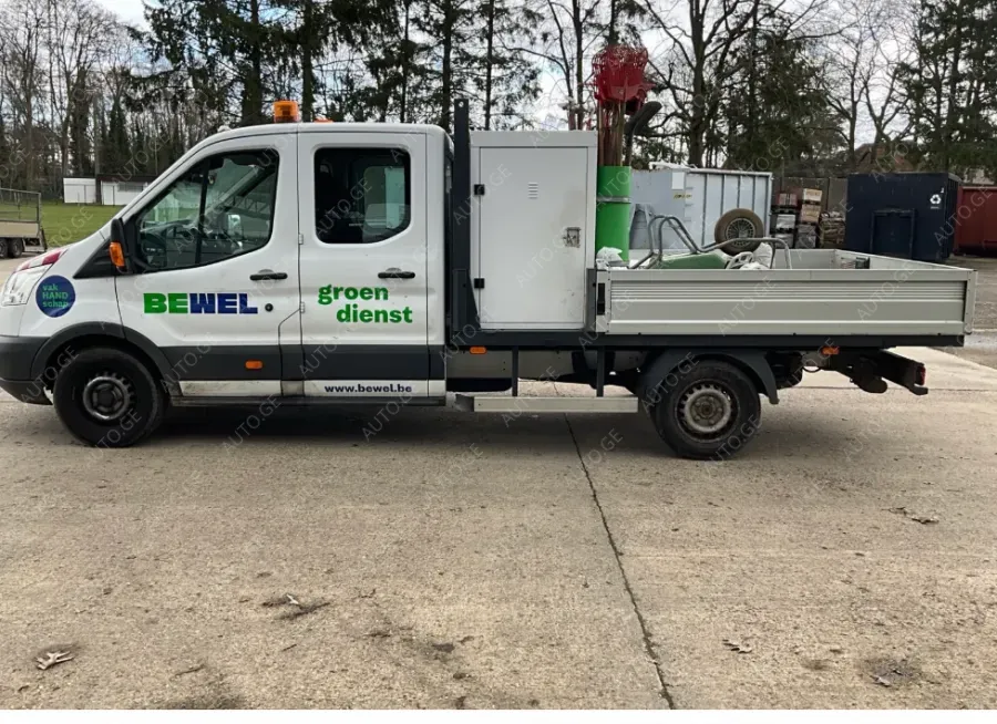 Ford Transit 2015 — photo 2