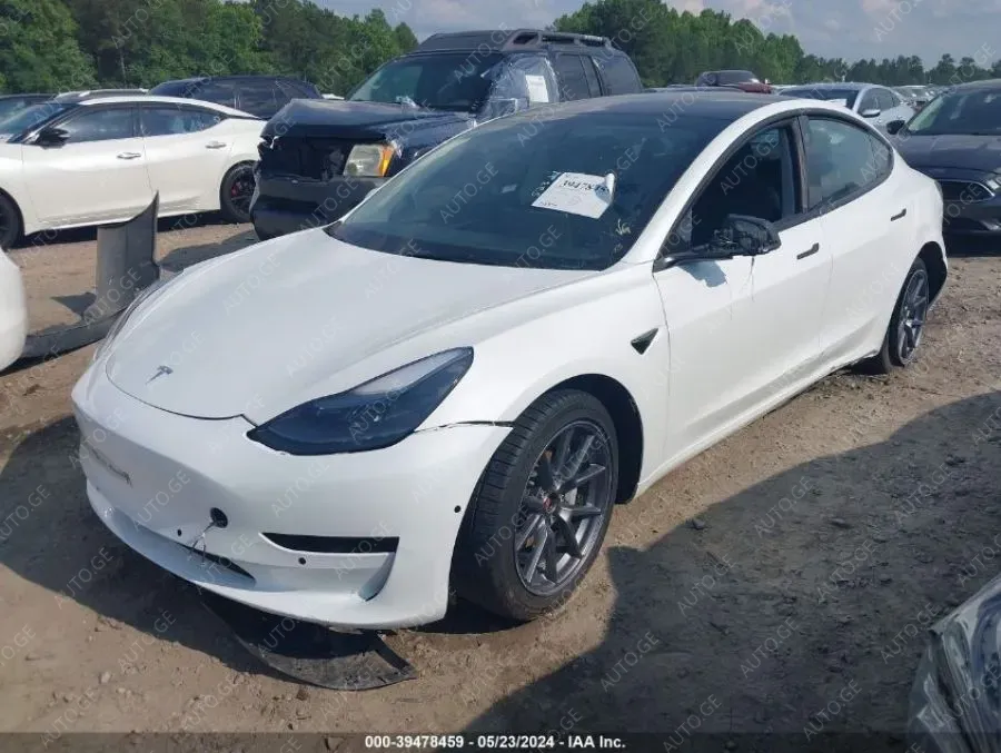 Tesla Model-3-Tesla 2022 — photo 2