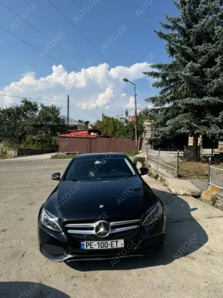 Mercedes-Benz C-300-Merc