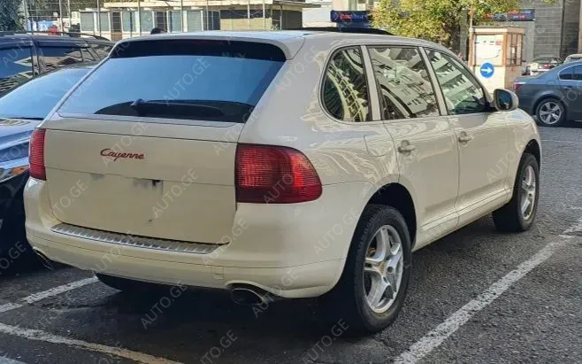 Porsche Cayenne 2006 — photo 2