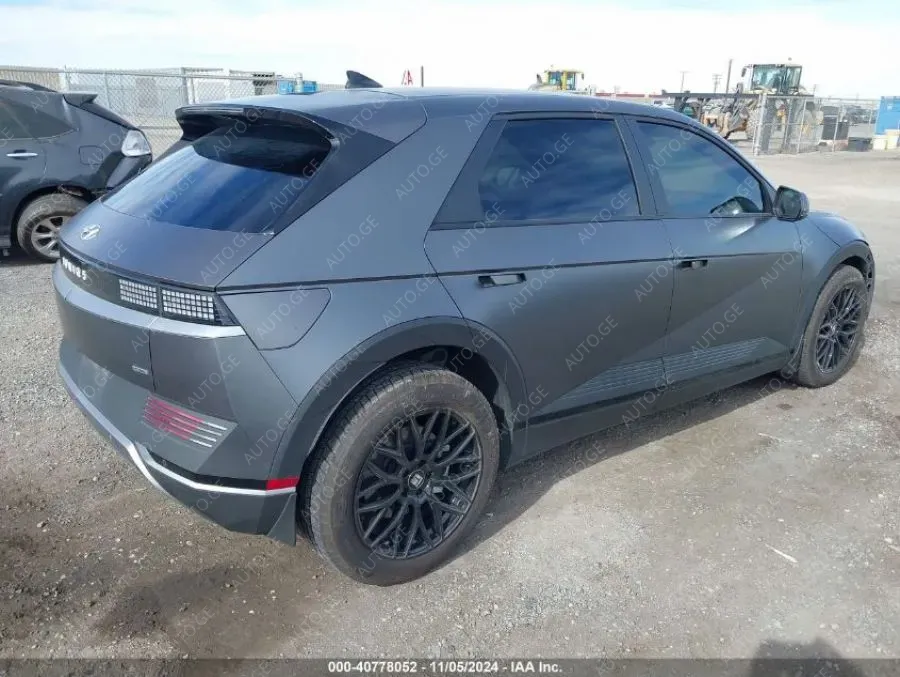 Hyundai Ioniq 2023 — photo 2