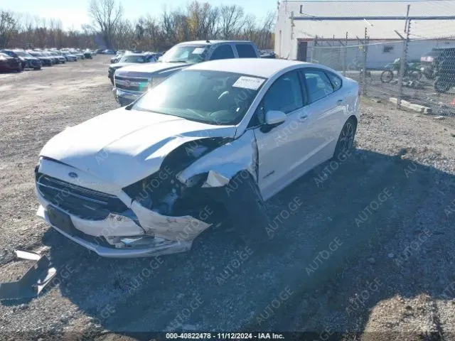 Ford Fusion 2018 — photo 2