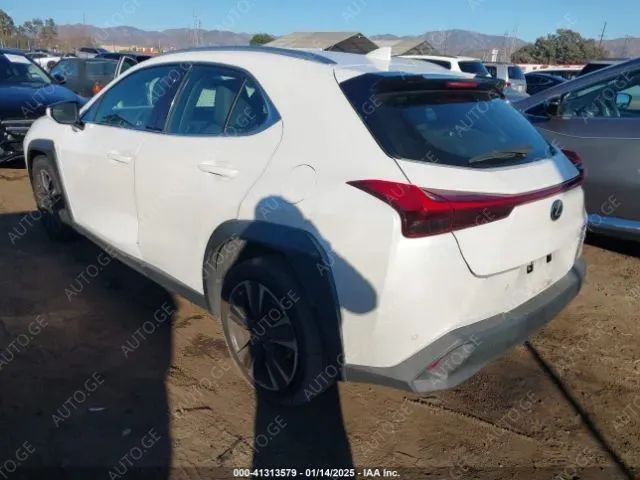 Lexus Ux-200-L 2022 — photo 2