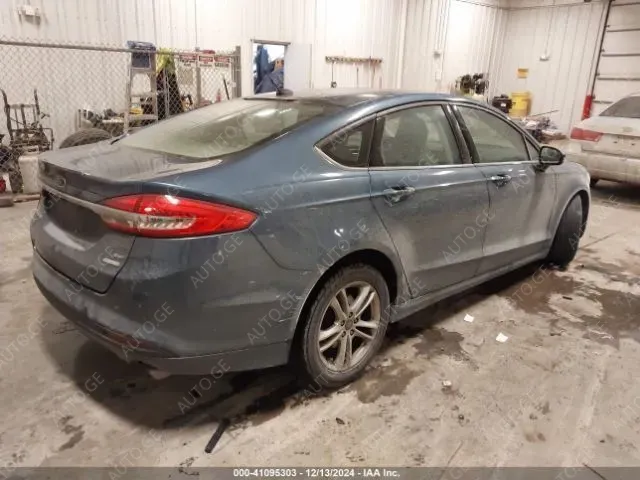 Ford Fusion 2018 — photo 2