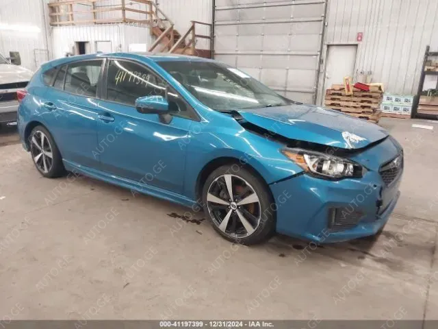 Subaru Impreza 2018 — photo 2