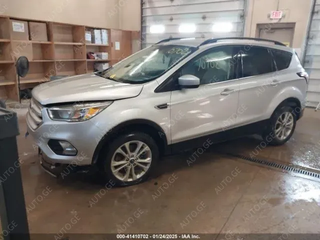 Ford Escape 2018 — photo 2