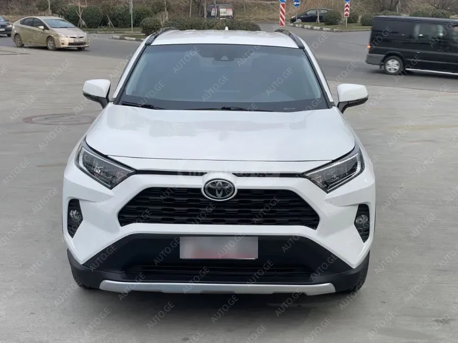 Toyota RAV4 2020 — photo 2