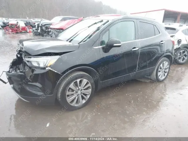 Buick Encore 2019 — photo 2