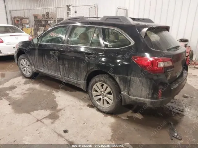 Subaru Outback 2015 — photo 2