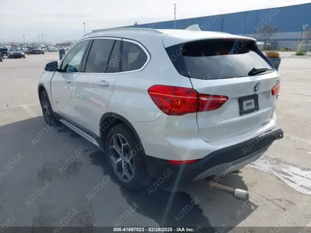 BMW X1 2018 — photo 2
