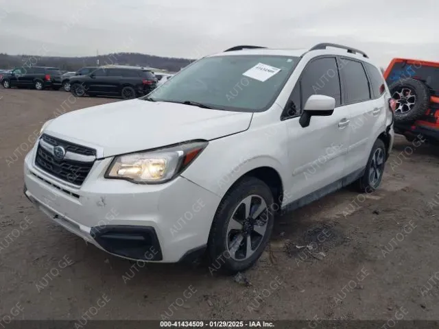 Subaru Forester 2017 — photo 2