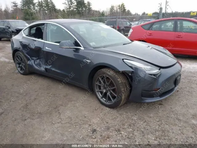 Tesla Model-3-Tesla 2018 — photo 2