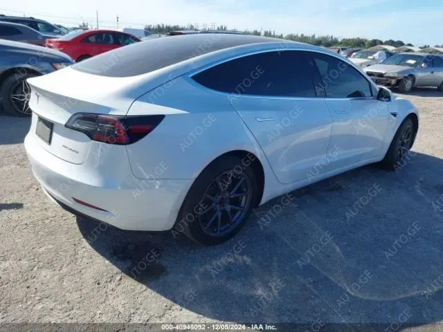 Tesla Model-3-Tesla 2019 — photo 2