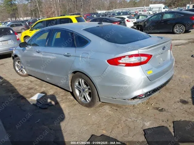 Ford Fusion 2016 — photo 2