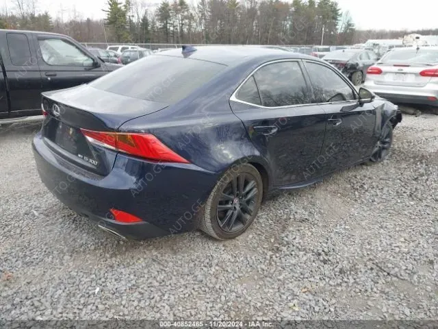 Lexus Is-300-Lexus 2018 — photo 2