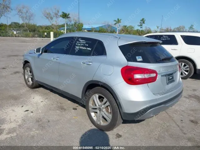Mercedes-Benz Gla-250G 2020 — photo 2