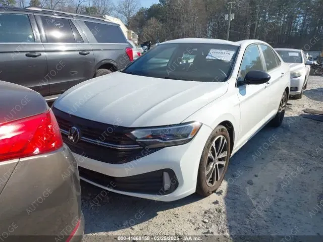 Volkswagen Jetta 2024 — photo 2
