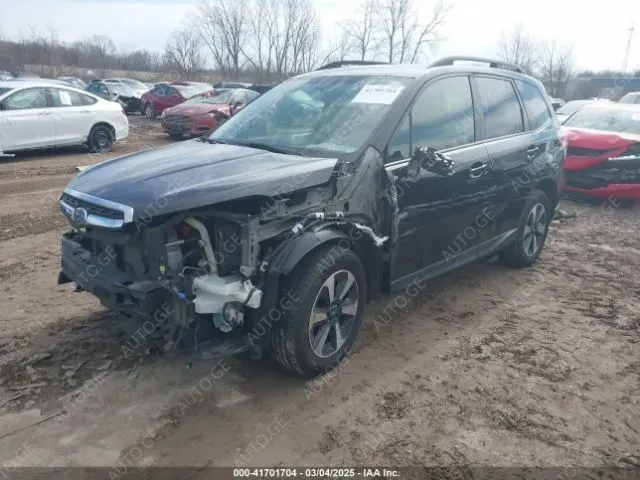 Subaru Forester 2017 — photo 2