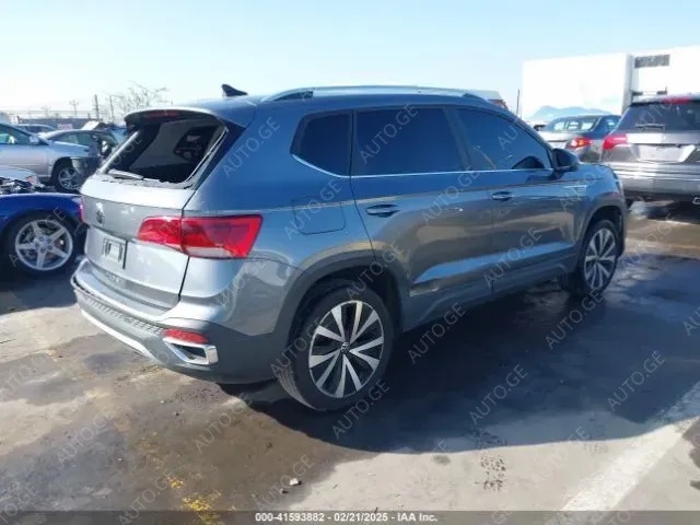 Volkswagen Taos 2022 — photo 2