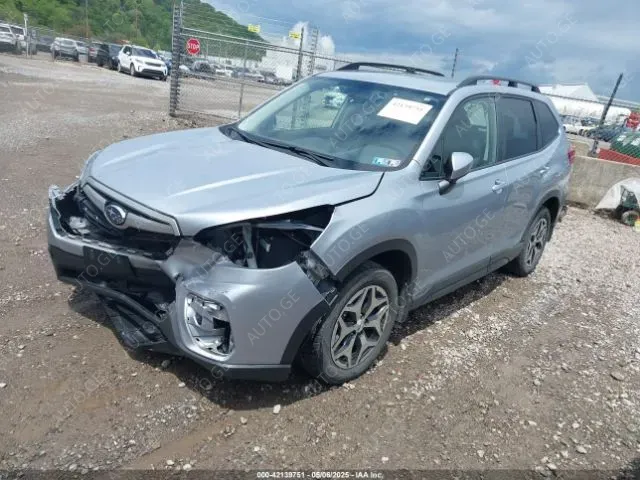 Subaru Forester 2021 — photo 2
