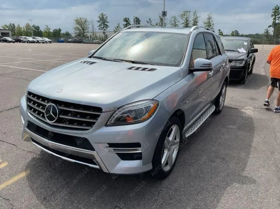 Mercedes-Benz Ml-350S