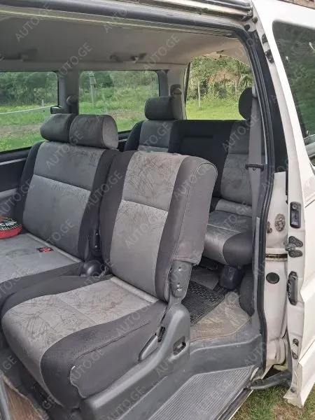 Toyota 4Runner 2000 — photo 2