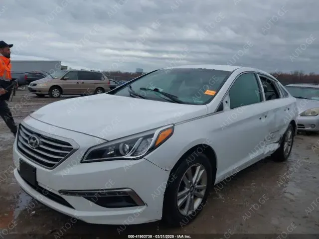 Hyundai Sonata 2015 — photo 2