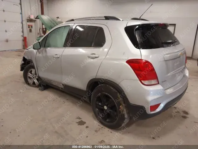 Chevrolet Trax 2019 — photo 2