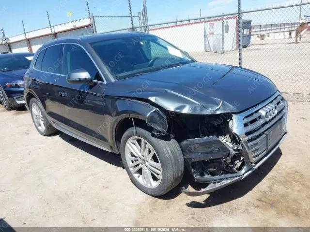 Audi Q5 2019 — photo 2