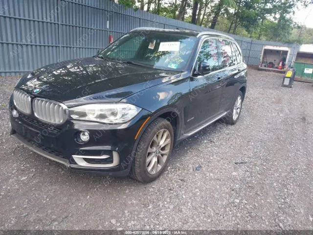 BMW X5 2018 — photo 2