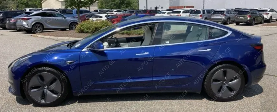 Tesla Model-3-Tesla 2018 — photo 2