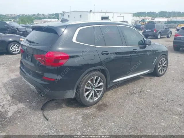 BMW X3 2018 — photo 2