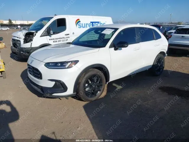 Honda HR-V 2025 — photo 2