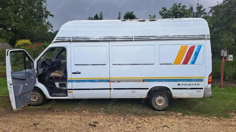Mercedes-Benz Sprinter 1997 — photo 2