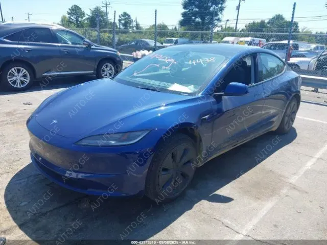 Tesla Model-3-Tesla 2024 — photo 2