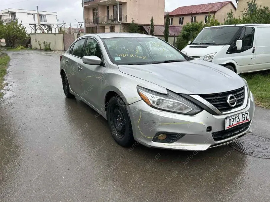 Nissan Altima 2016 — photo 2