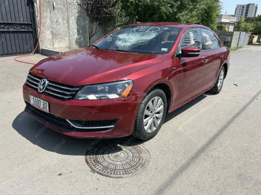 Volkswagen Passat 2015 — photo 2