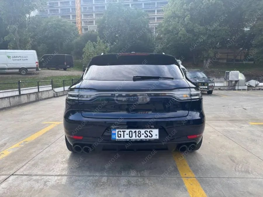 Porsche Macan 2021 — photo 2