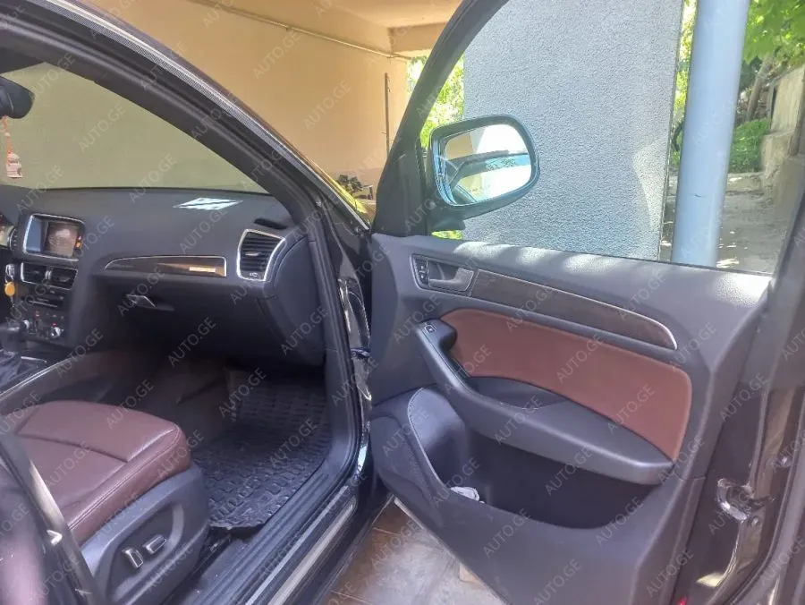 Audi Q5 2014 — photo 2