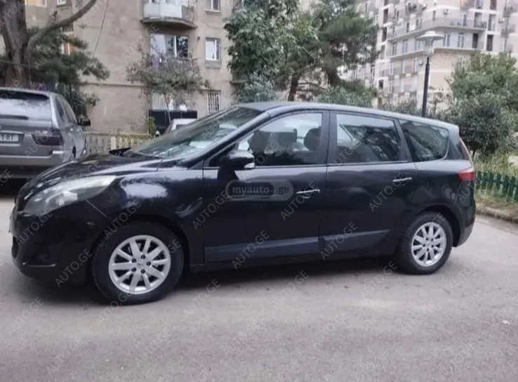 Renault Scenic 2009 — photo 2