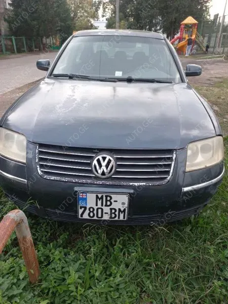 Volkswagen Passat 2003 — photo 2