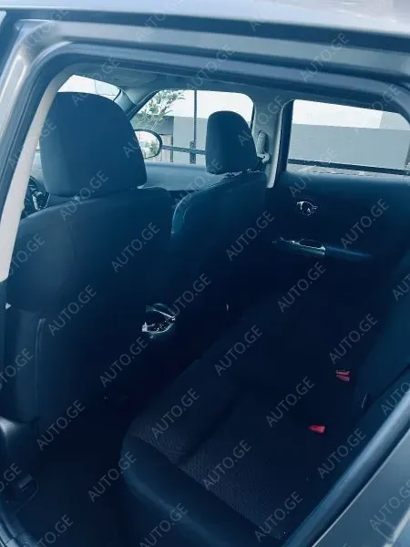 Nissan Juke 2014 — photo 2